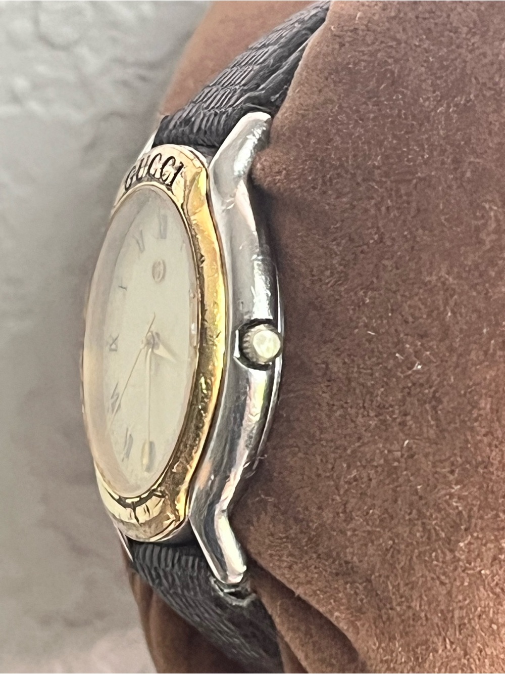 GUCCI 8000M gold plated Men’s watch. - Picture 6 of 15